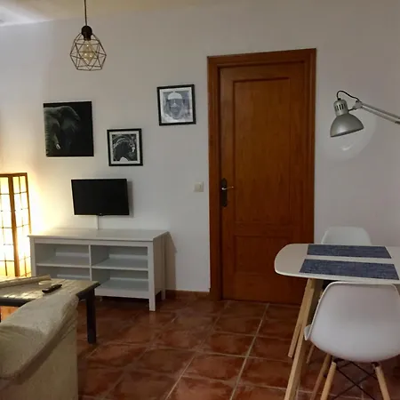 Casandra Apartment *
